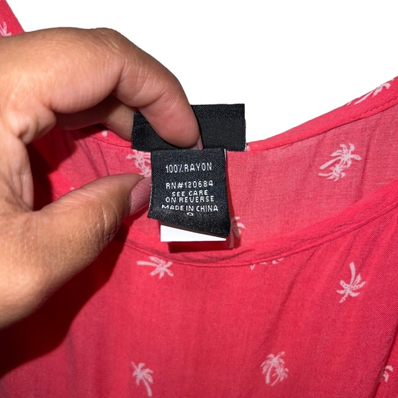 Torrid Tank Top Pink Palm Trees Spagetti Straps Ruffle Tropical Beach Size 0X - Picture 6 of 9